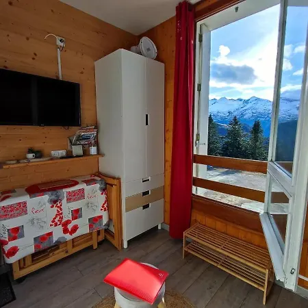 Apartamento Le Petit Nid Rouge *