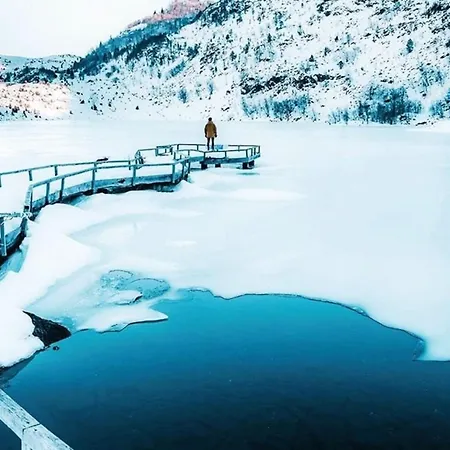 Le Petit Nid Rouge Apartamento Ustou