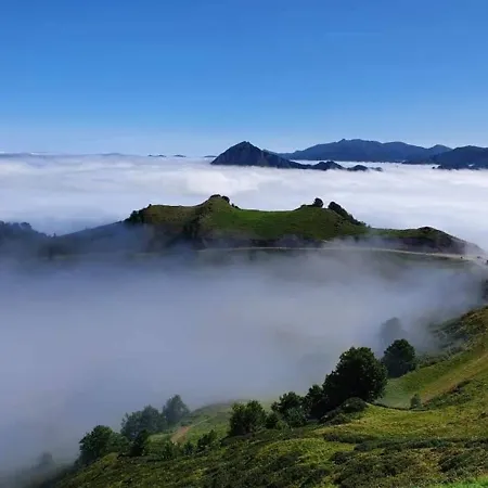 Le Petit Nid Rouge Apartamento