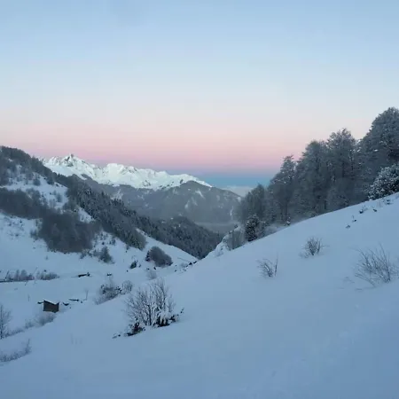 Le Petit Nid Rouge Apartamento *