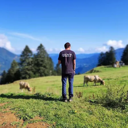 Apartamento Le Petit Nid Rouge Ustou