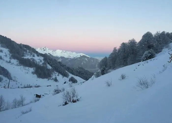 Le Petit Nid Rouge Appartement *