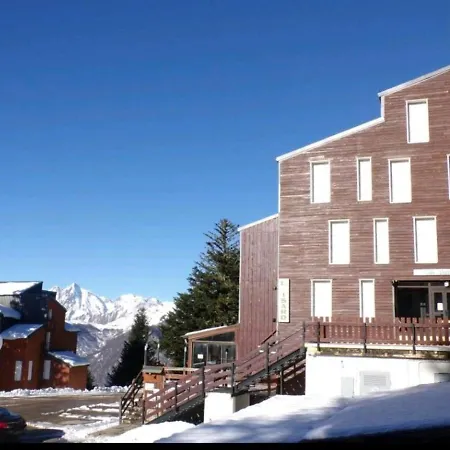 Apartment Le Petit Nid Rouge Ustou